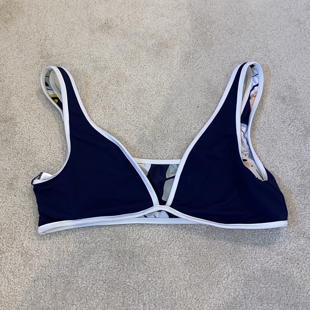 L*Space Bikini Top - Picture 3 of 5